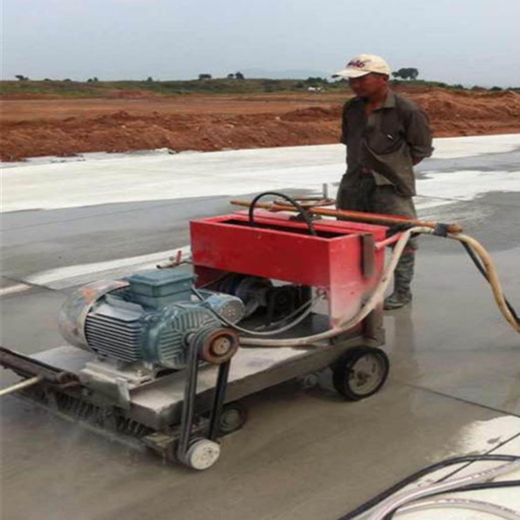 供应腾宇TYKW-582J机场跑道刻纹机 价格优惠 欢迎来电咨询