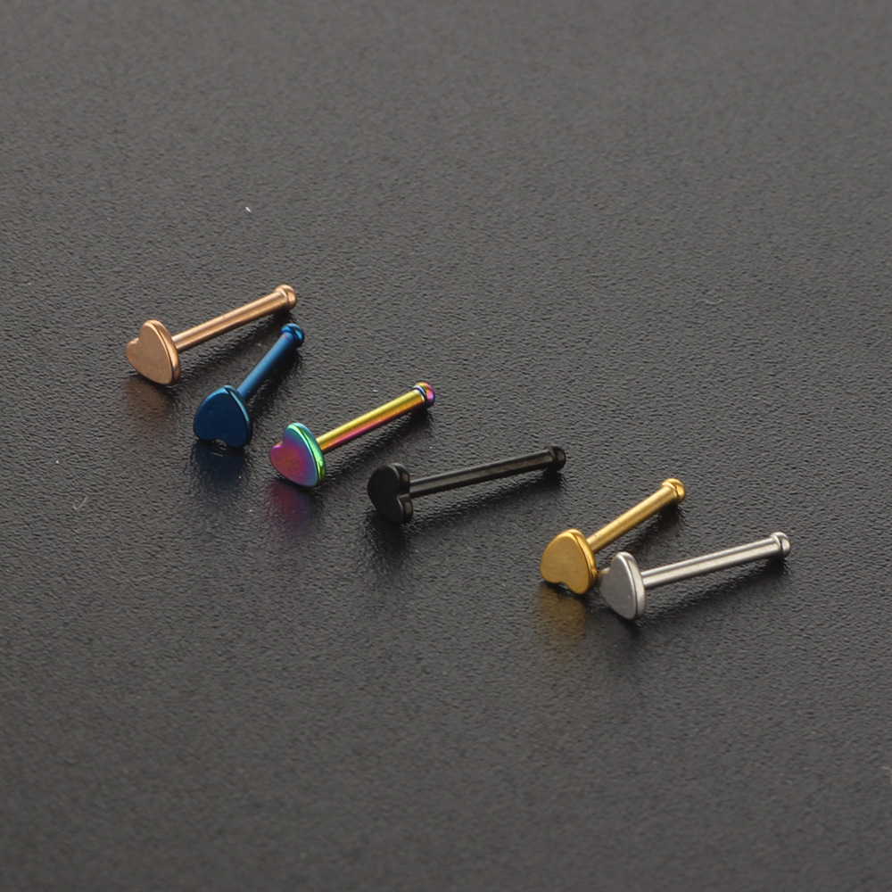 Pointed titanium steel lip stud product view