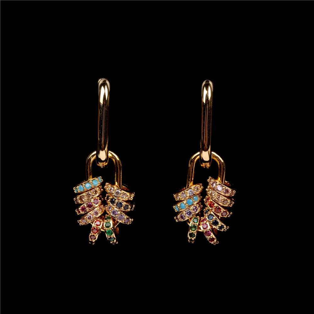 Rainbow Diamond Pendant Earrings Wholesale Nihaojewelry display picture 8