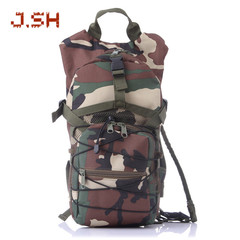 新款野營戶外雙肩水袋背包大容量多功能防水耐磨廠家直銷