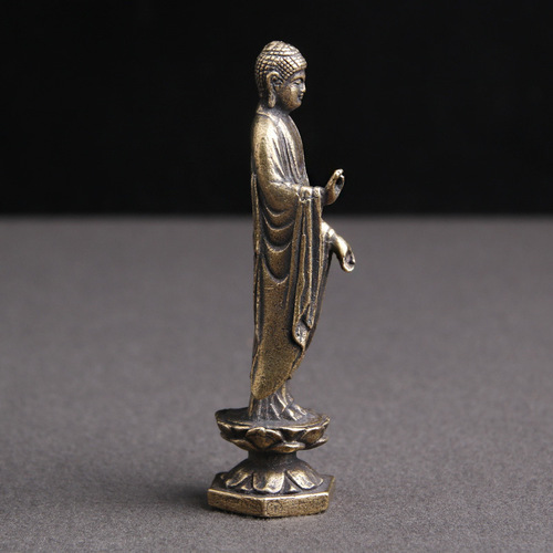 Brass old lotus Buddha worship ornaments Sakyamuni Buddha statue security gifts old copperware wholesale