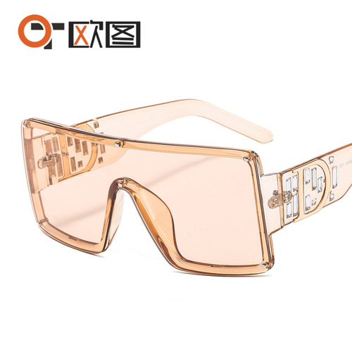 Big D decorative one-piece lens one-piece sunglasses large frame face-shaping European and American diamond-encrusted anti-UV sunglasses 6933