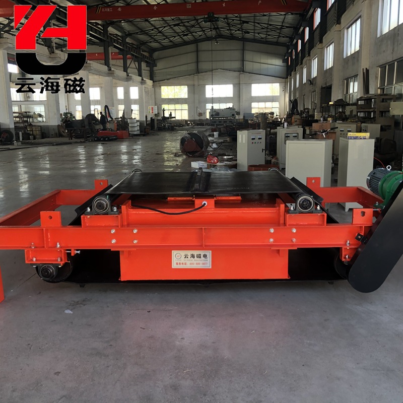 永磁除铁器价格 强磁除铁器现货 永磁带式自卸式除铁器厂家