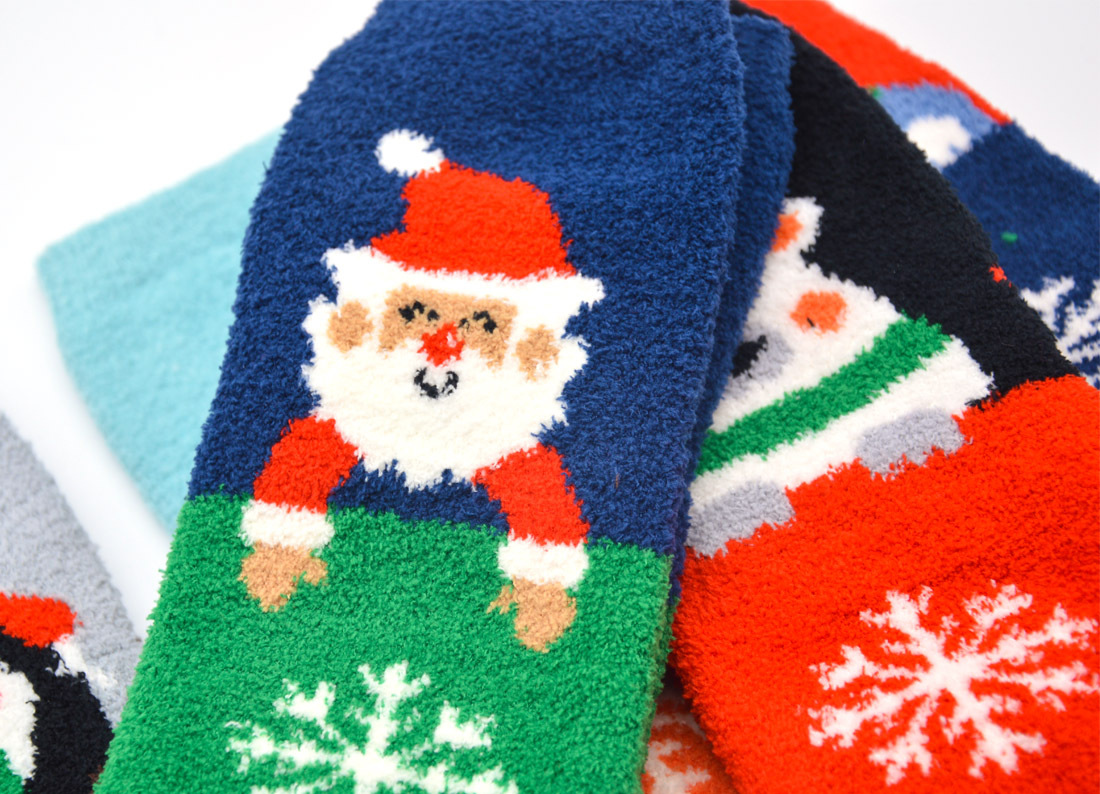 Women's Cute Santa Claus Snowman Elk Coral Fleece Jacquard Crew Socks display picture 2