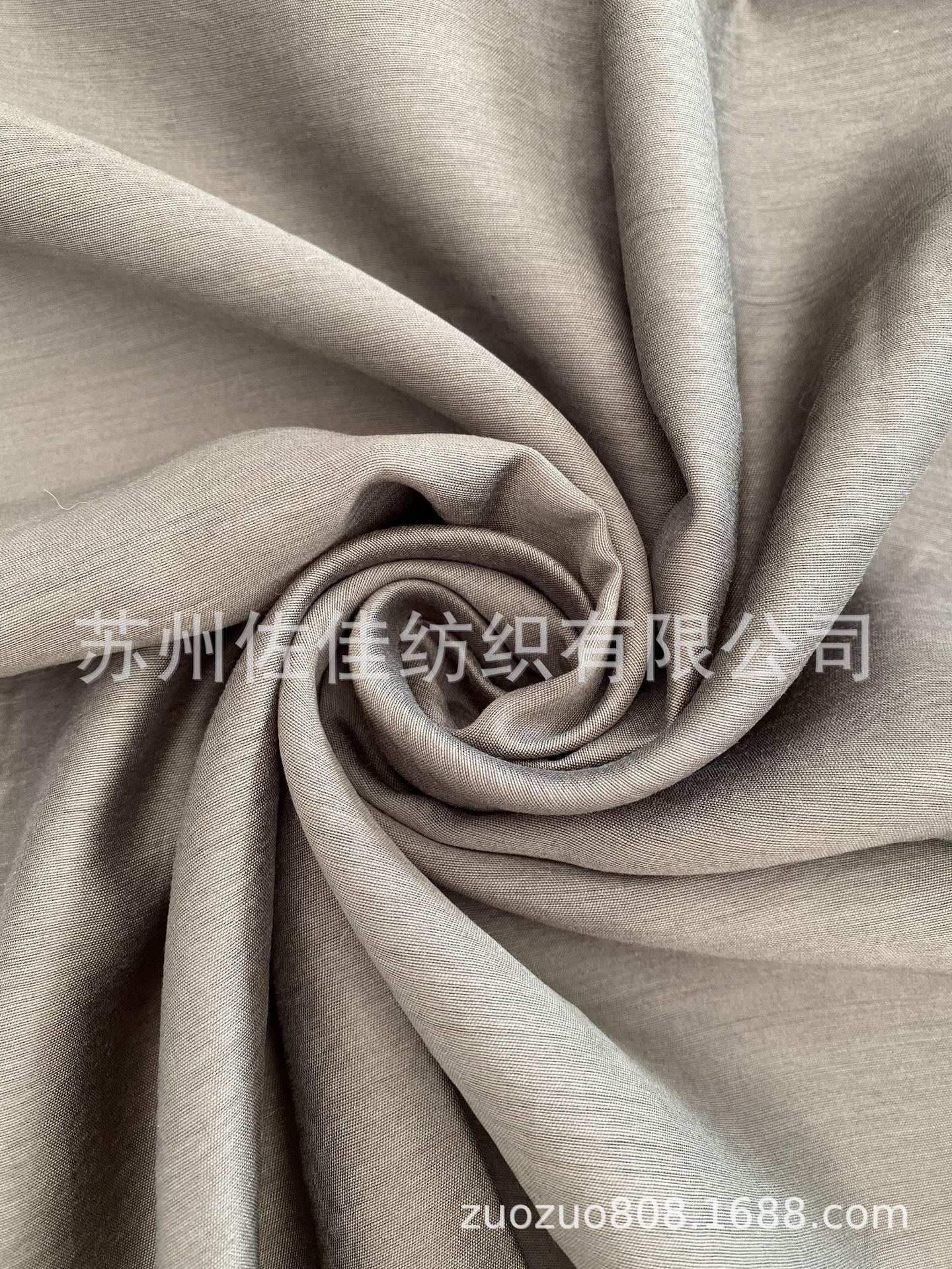 长期大量供应风衣 女装 裤料面料成品 有光尼龙单丝人棉 20D*32S