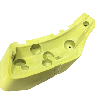 ���ƾ��ܔ���CNC���a�ӹ������ľ�����ģ�߹��b�A�ߙz��