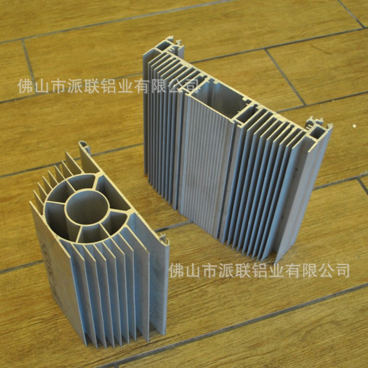 生产高密度散热器铝型材 梳形铝合金型材散热器 电子散热器铝材
