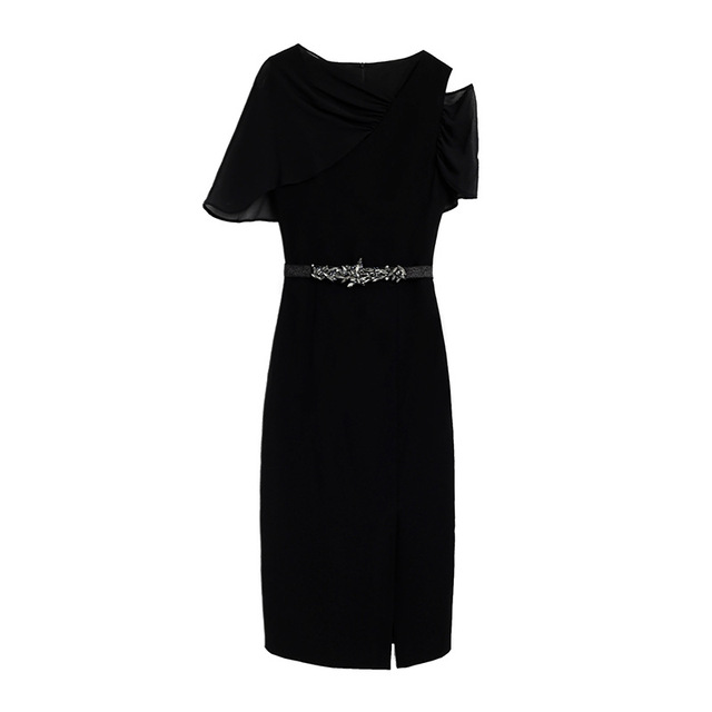 Small black dress with waist closing and thin summer style