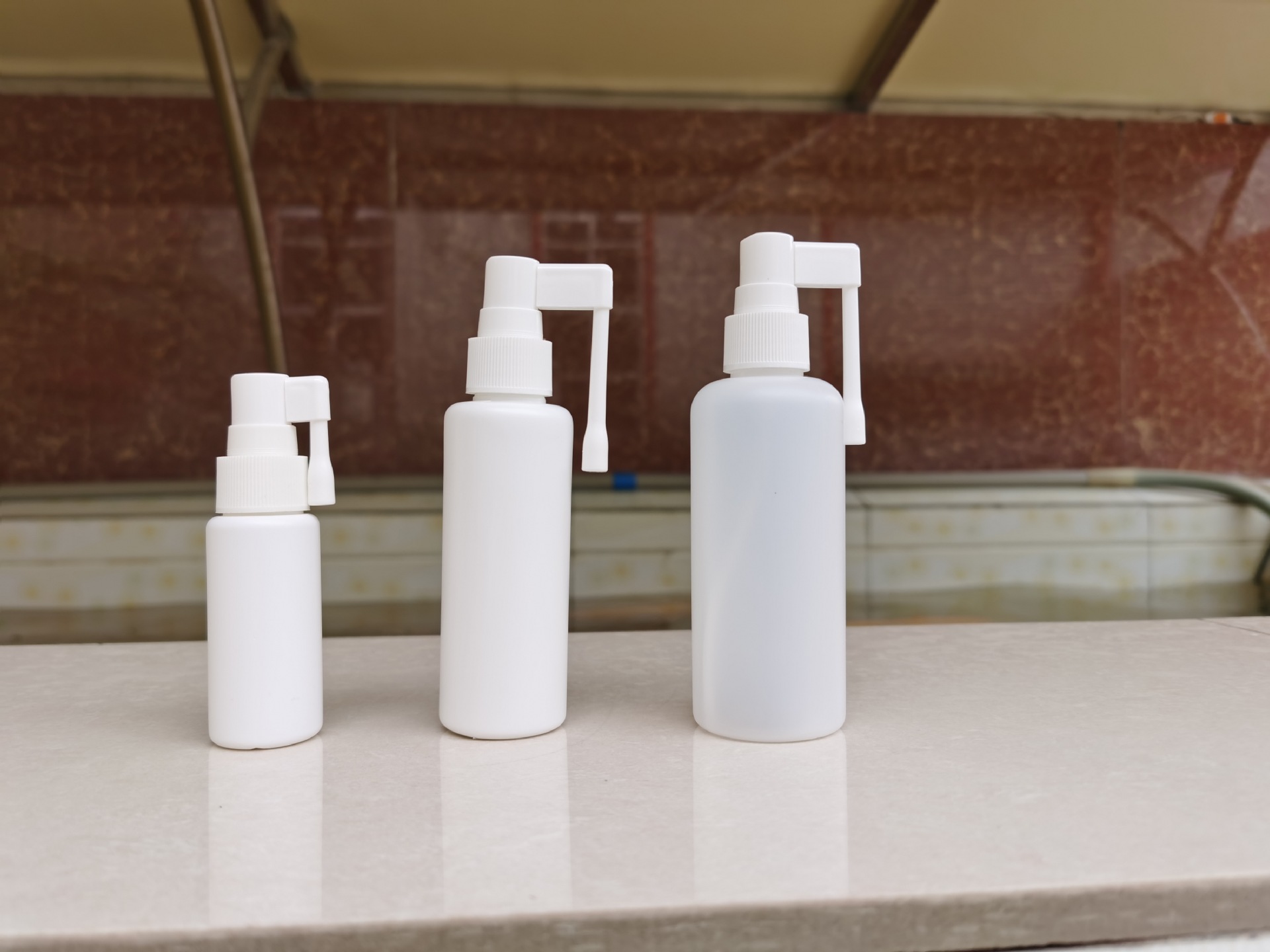 大量供应30ML优质塑料喷雾瓶