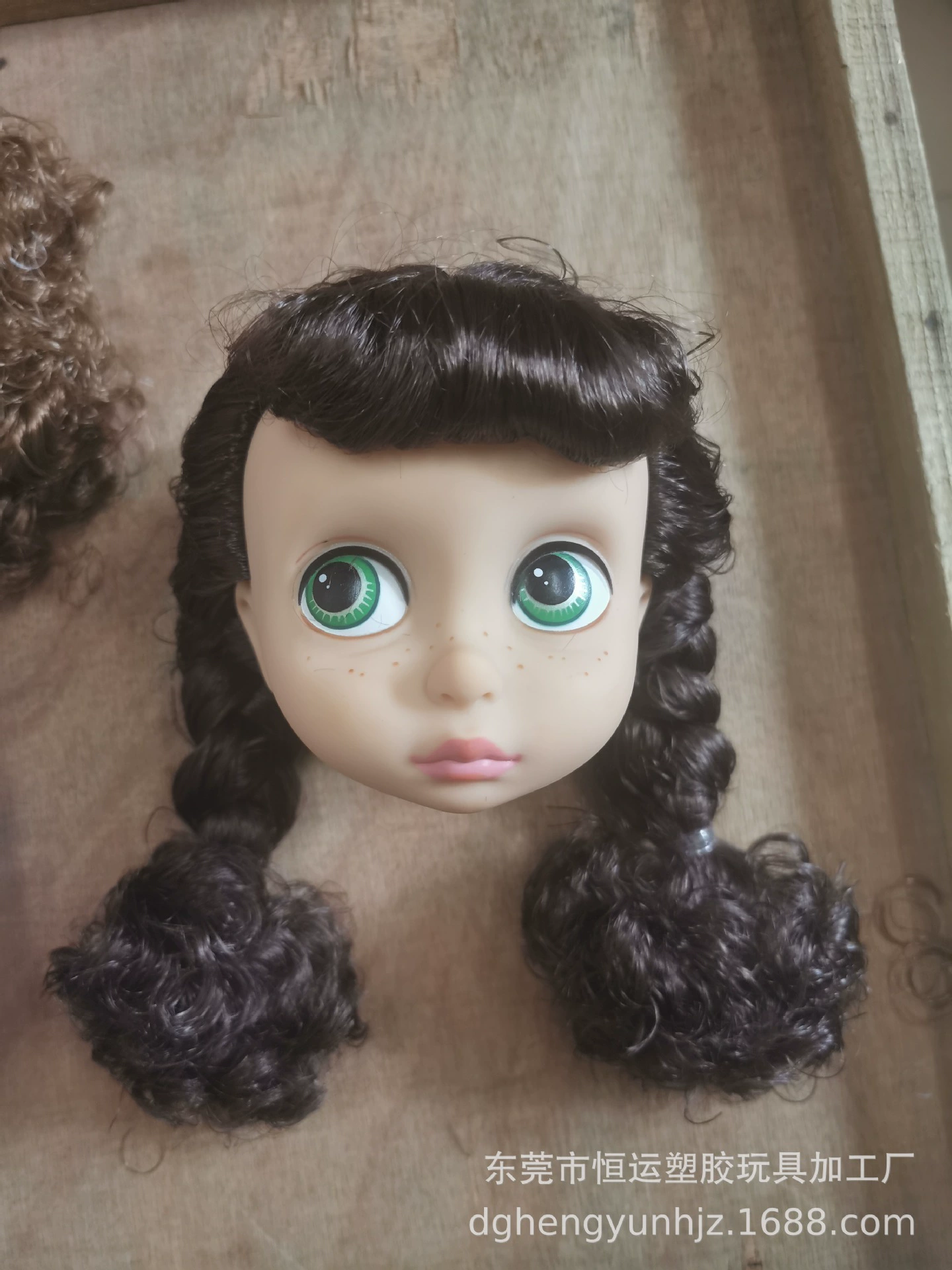 Фабричная direct selling Бутик пластиковой пластиковой куклы маленький хлопчатобумажный монстр OB салон куклы Большой волос переносу кар wig обработка