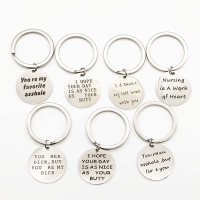 跨境熱賣款鎖匙圈DIY情侶不鏽鋼鑰匙扣钛鋼刻字定制抹黑挂飾配件