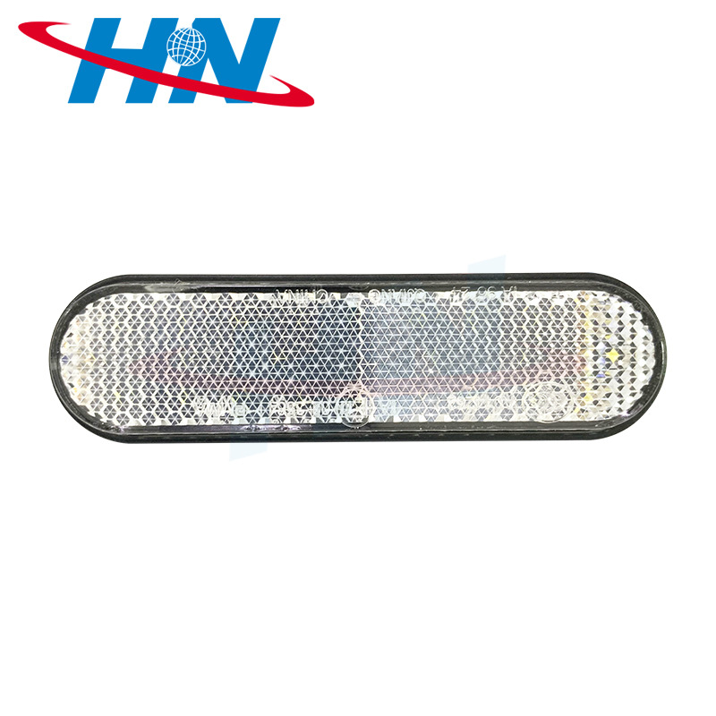 Fábrica al por mayor automóvil motocicleta camión pesado lámpara lateral universal lámpara lateral reflector tres colores