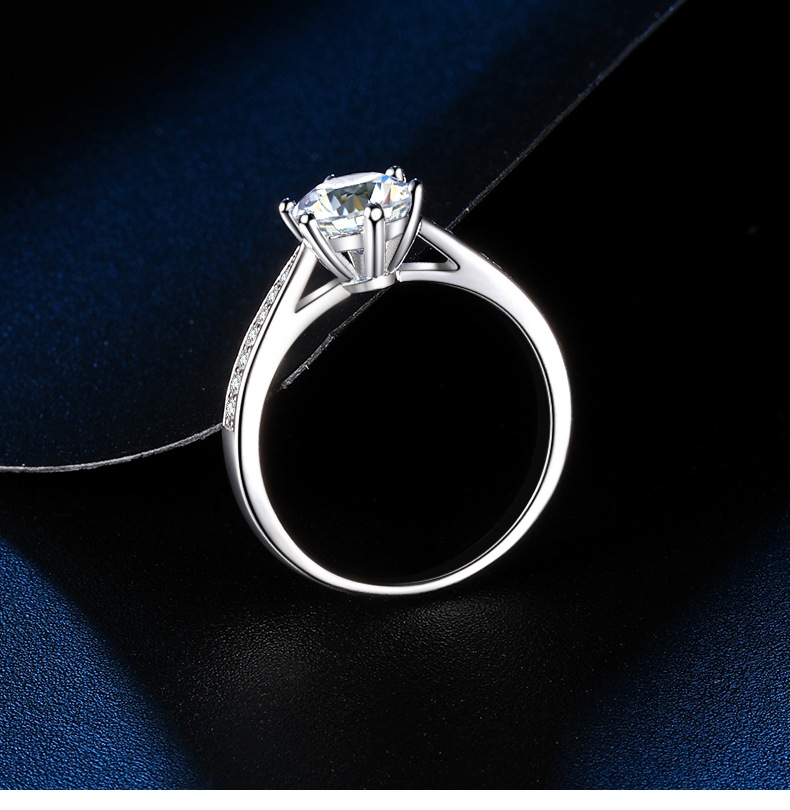 Moissanite Ring 4