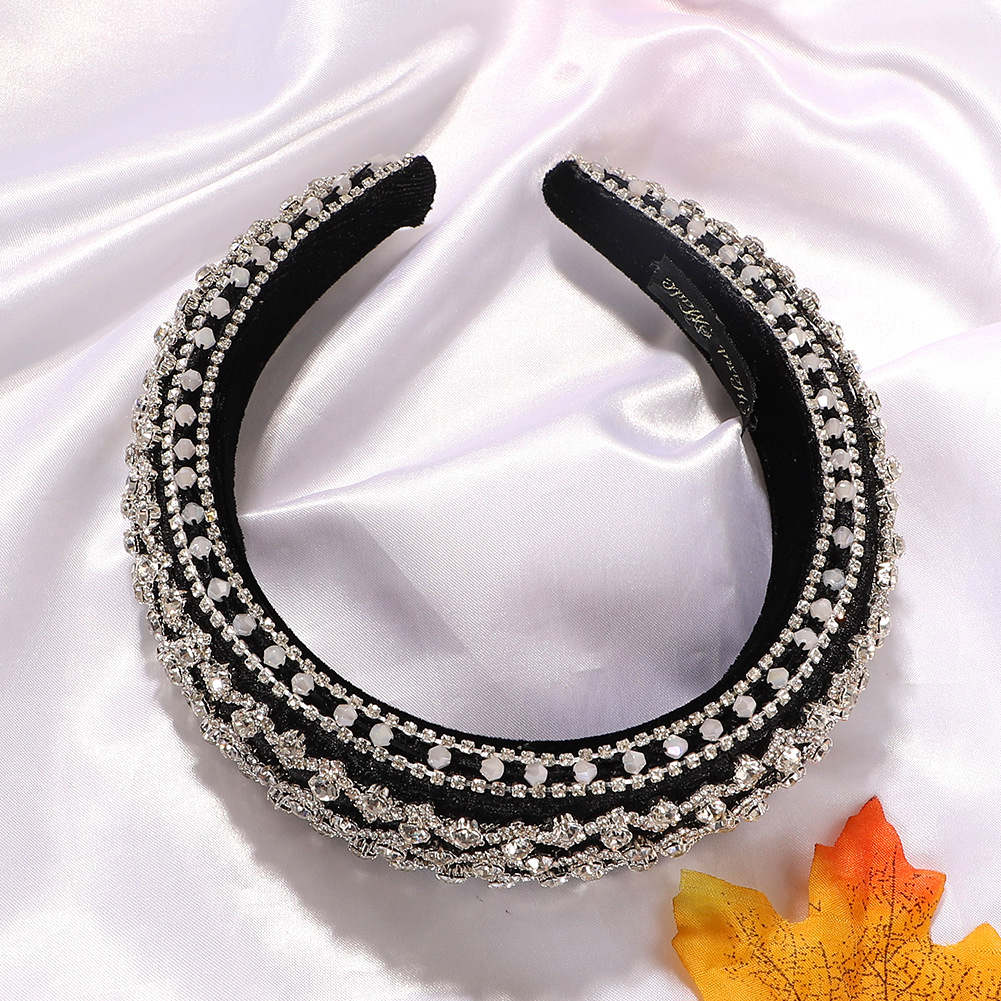 Fashion Casual Striped Silver Transparent Beads Diamond Inlaid Wide Hair Band Wholesale Nihaojewelry display picture 4