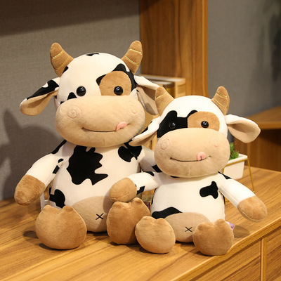 2021 new pattern Calf Mascot Wholesale doll lovely Dairy cow Plush Toys customized doll Doll machine product