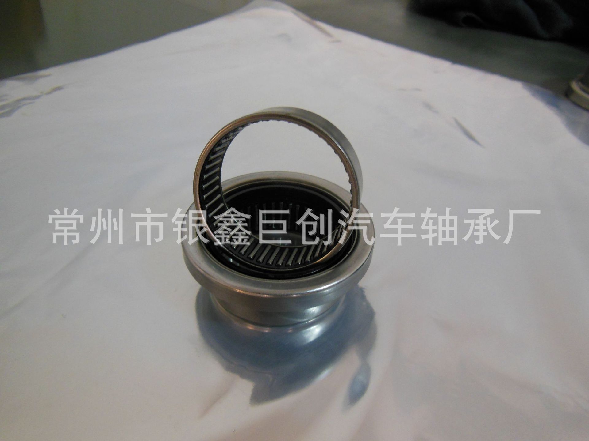 销售雪铁龙后桥摆臂滚针轴承NE68934.DBF68933,NE70214,DB70216