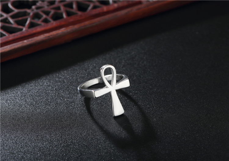 304 Stainless Steel Material Wholesale Jewelry Casual Simple Style Cross 304 Stainless Steel 18K Gold Plated Rings