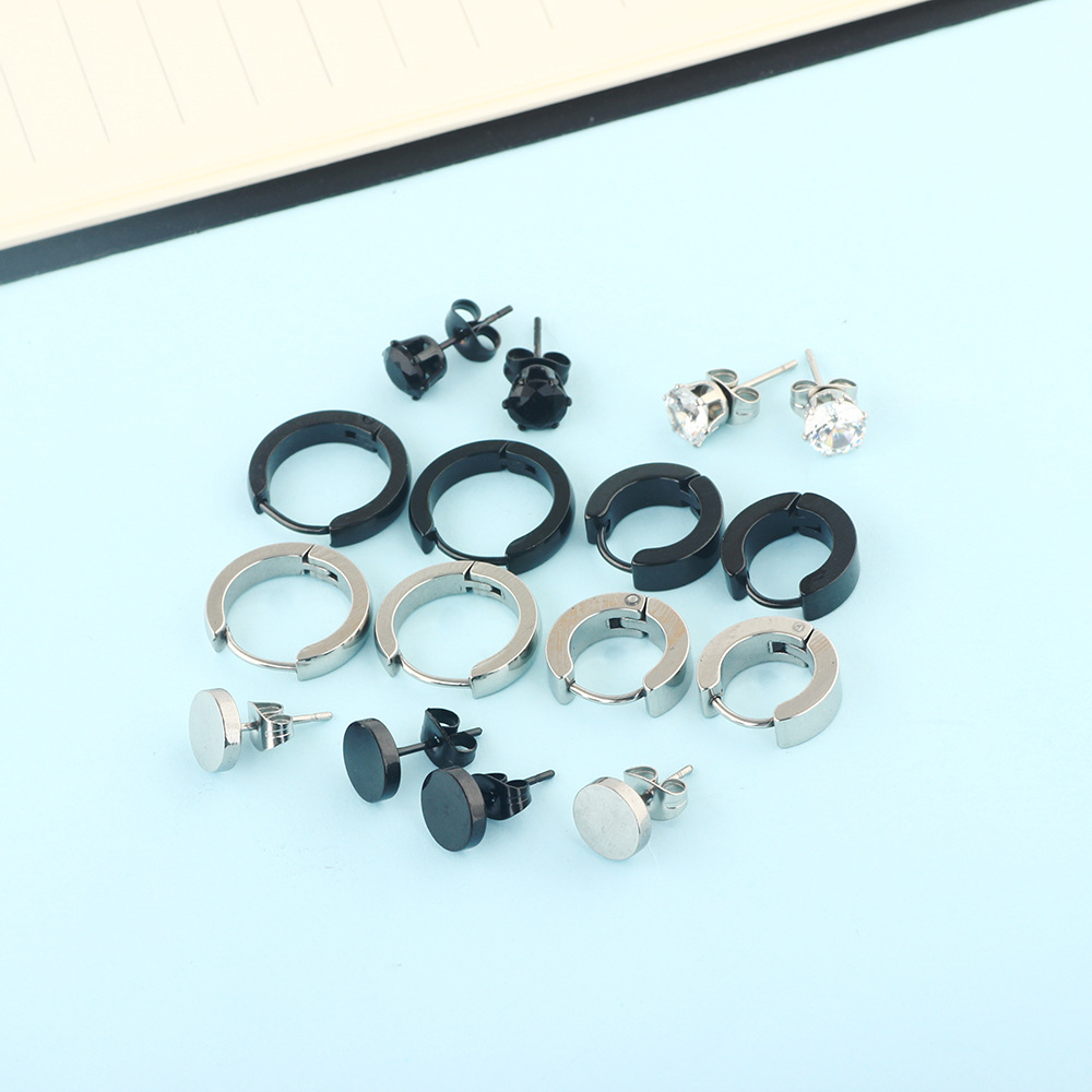 Pointed titanium steel lip stud product view