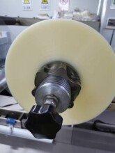 �F؛������˺��  ��  ͸����  �y��