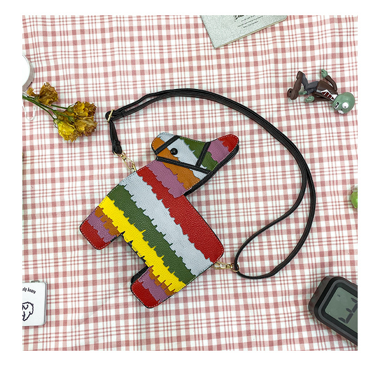 Hot Selling Fashion New Creative Hit Color Cute Cartoon Rainbow Color Stitching Pu Pony Crossbody Bag Shoulder Bag Nihaojewelry Wholesale display picture 65