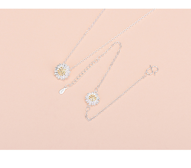 Elegant Simple Style Daisy Copper Bracelets Necklace 1 Piece display picture 2