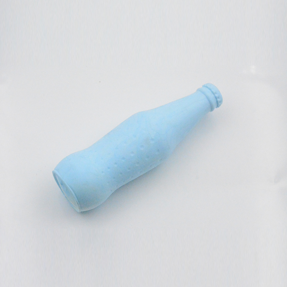 Venta directa de fábrica perro juguete leche sabor espuma cerveza botella de soda TPR caramelo color molar Limpieza de dientes juguete para mascotas
