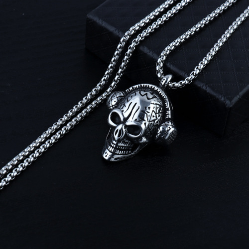  New Skull Headphones Pendant Retro Punk Men's Titanium Steel Chain Necklace Ghost Head Listening to Music Accessories