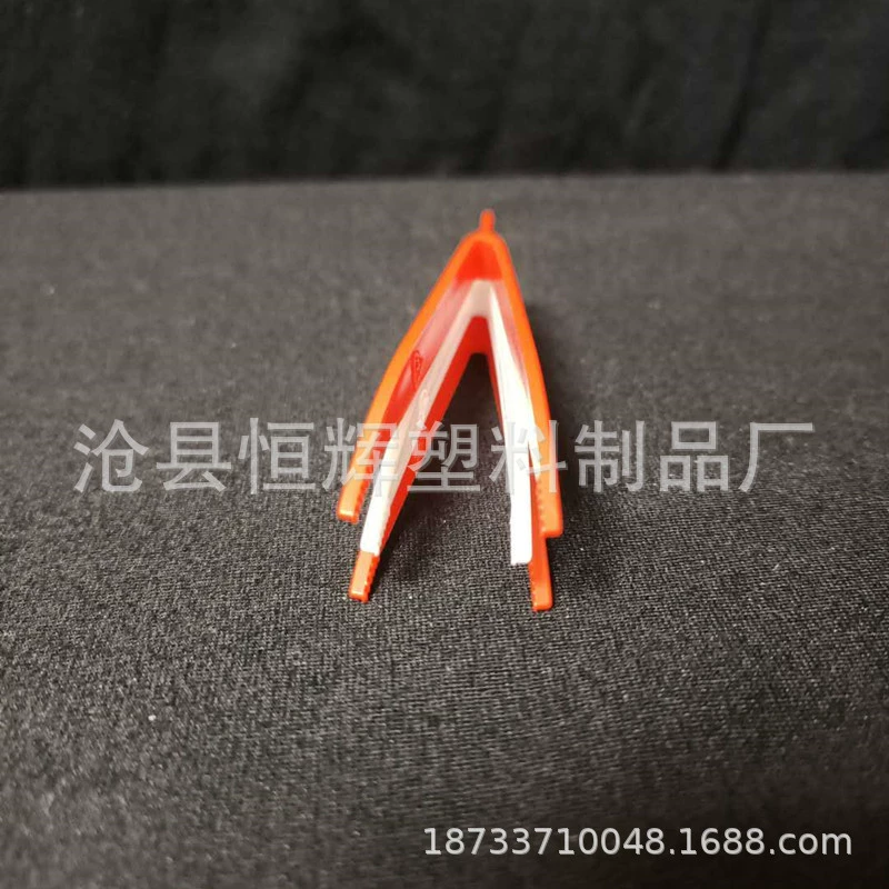 Tweezers, plastic children's toy, bread, DIY