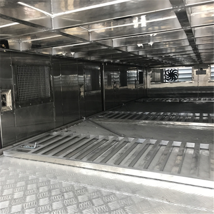 東風多利卡D9運豬車