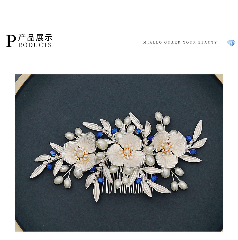Wedding Retro Flower Pearl Plug Comb Bride Tray Hair Comb Dinner Party Headdress Wholesale Nihaojewelry display picture 4