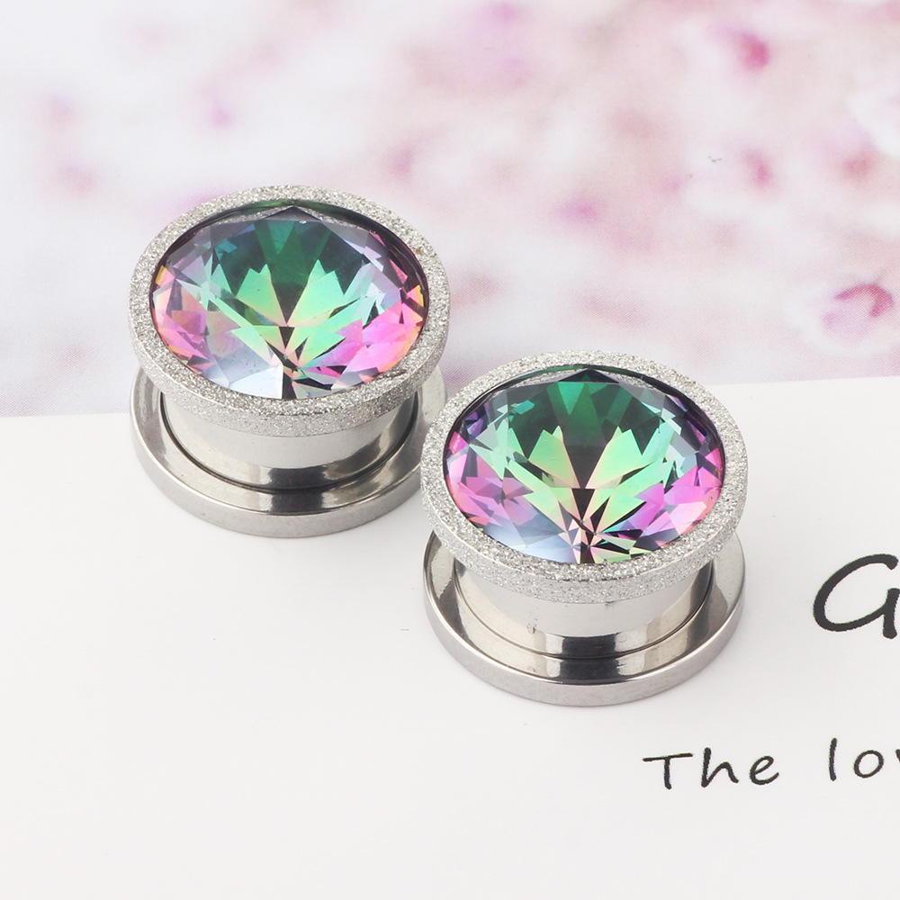 Labret piercing jewelry detail image