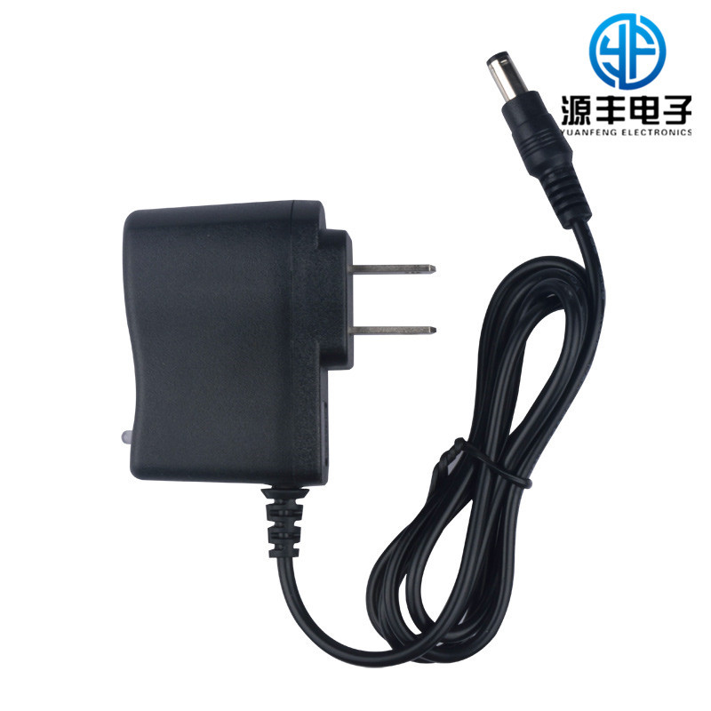 厂家批发5V500ma锂电池充电器 强光手电筒水平仪带转灯指示充电器