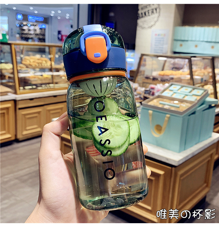 Hot Selling Fashion Portable Personality Trend Plastic Cup Sports Fitness With Tea Leaking Bottle display picture 3