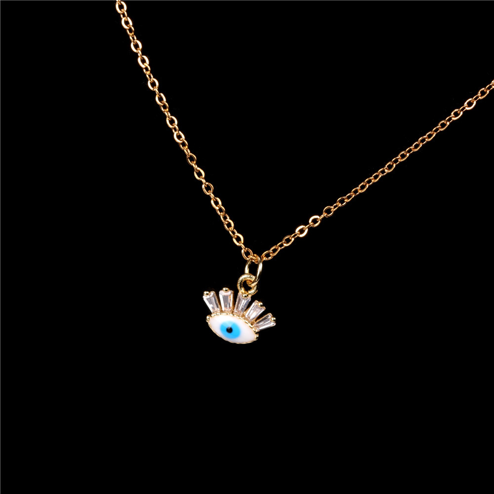 Hot Accessories Micro Inlaid Zircon Devil&#39;s Eye Blue Eye Necklace Women&#39;s Clavicle Chain Wholesale display picture 5