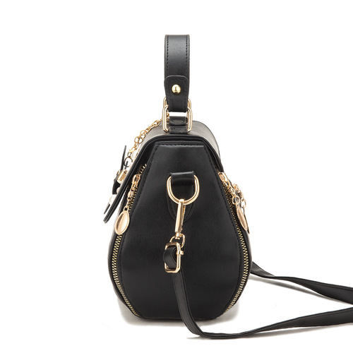 Manufacturer wholesale women's bag  autumn new fashion bucket bag embroidered bag cover type shoulder crossbody bag on behalf of