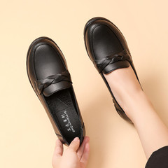 New soft-soled casual women's shoes cowhide single shoes flat-soled non-slip mother's shoes women's leather shoes factory direct sales wholesale