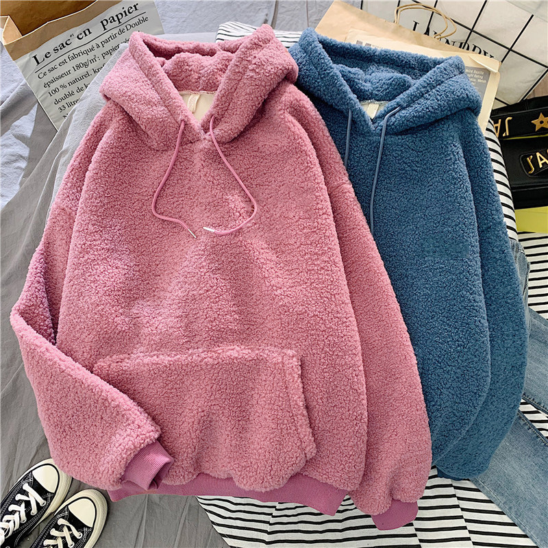 Ins super popular suéter con capucha de lana de cordero otoño e invierno de las mujeres sueltas estilo coreano ulzzang forrado de lana gruesa capa de moda generación de cabello