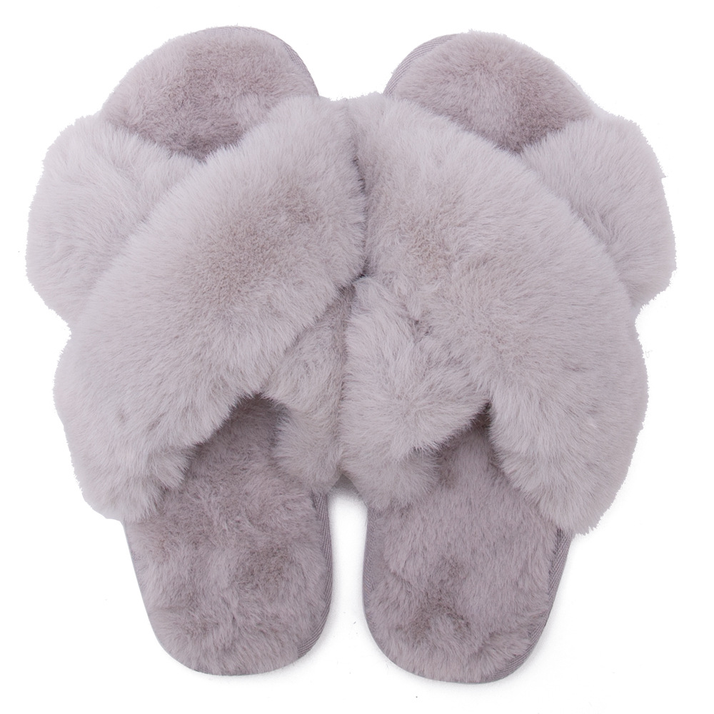 Amazon men and women cross with soft plush imitation rabbit, indoor or outdoor slippers TPR sole