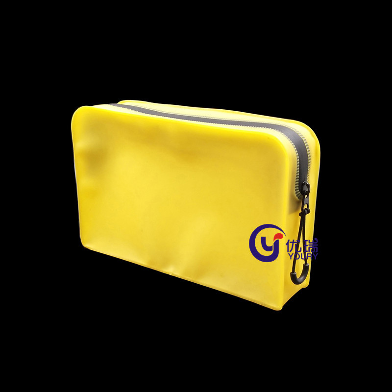 21147796213_1722271156_副本