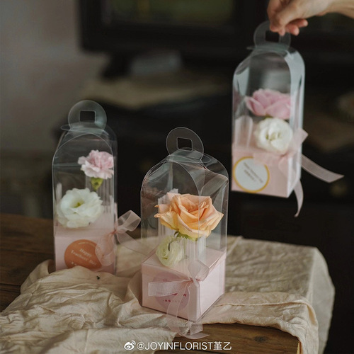 Single rose packaging transparent portable flower arrangement box PVC folding flower box hug bucket 38-section flower packaging box