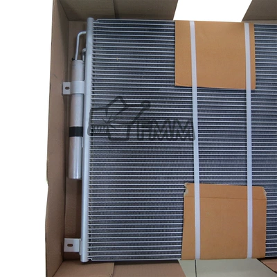 Land Rover Discovery 4 Kondisioner radiatoru