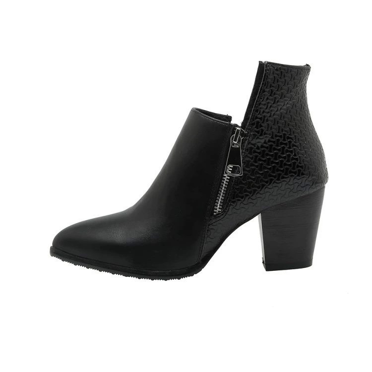 Big low boots with zipper, 2020 years, plus size, 2020