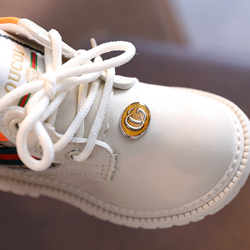 Generation spring and autumn children's shoes, children's Martin boots, casual boys' boots, British mid-calf leather boots, children's and middle school students' shoes