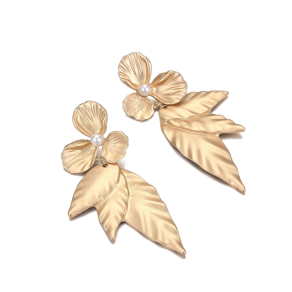 New Earrings S925 Pure Silver Earrings Simple Leaf Earrings Wholesale Nihaojewelry display picture 10