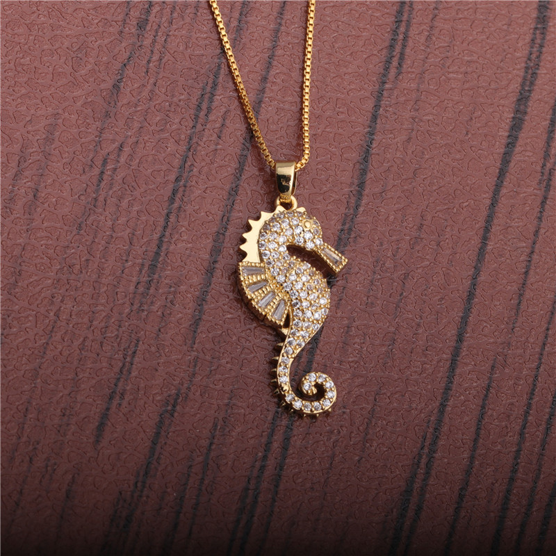 micro-inlaid zircon seahorse pendant necklace