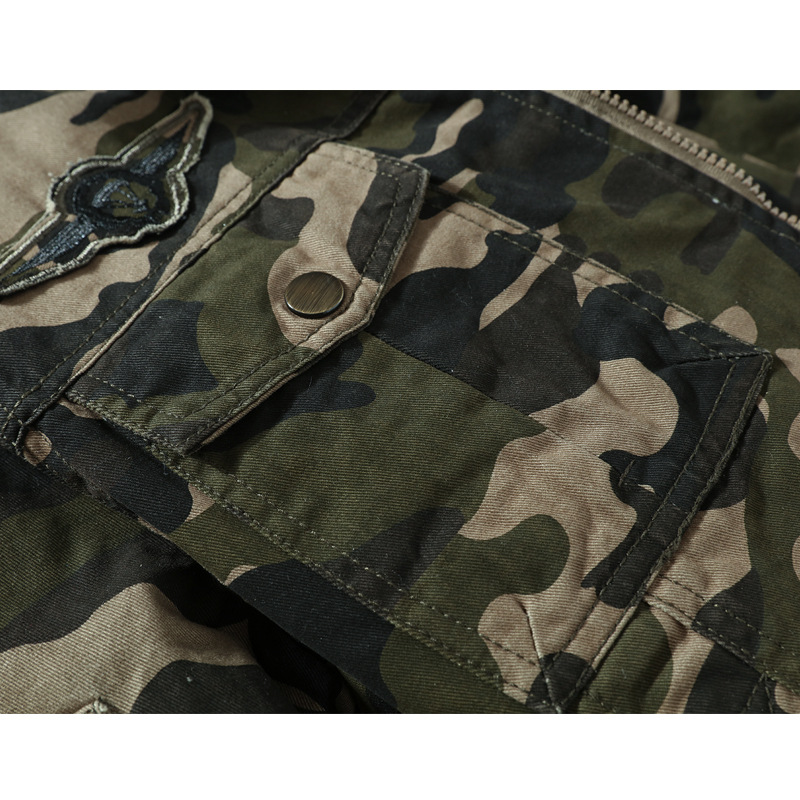 Invierno nueva juventud forrado de lana de los hombres chaqueta de camuflaje ejército ropa de trabajo de algodón suelta chaqueta de los hombres Amazon al por mayor