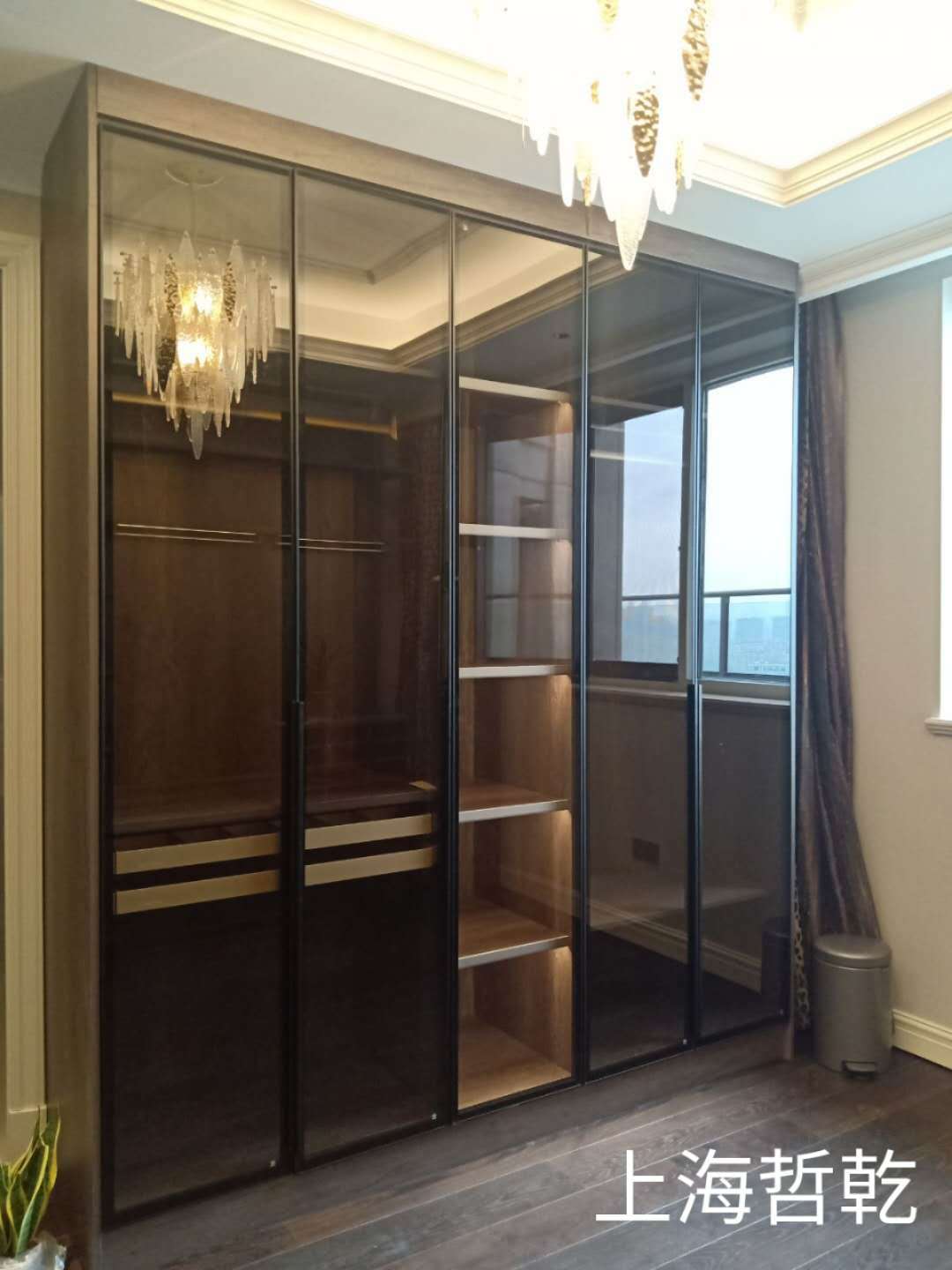 轻奢极简窄边框玻璃门板