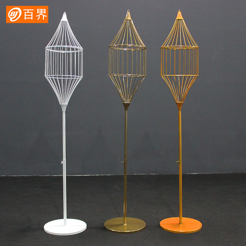 百界2020年新款婚庆装饰道具铁艺摆件批发路引厂家直销工艺品