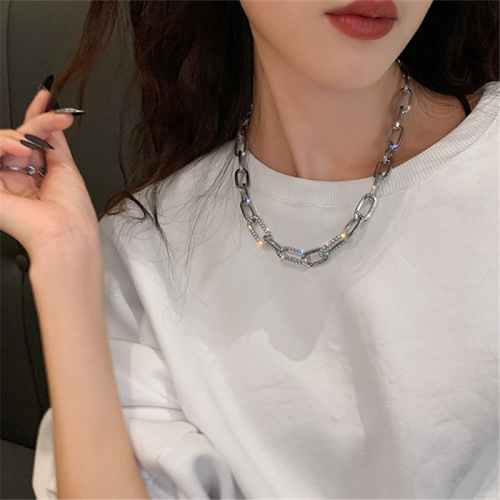 women young girls silver gold nightclub bar singers stage performance exaggerated chain metal decorative necklace tide short clavicle chain flashing diamond sweater chain