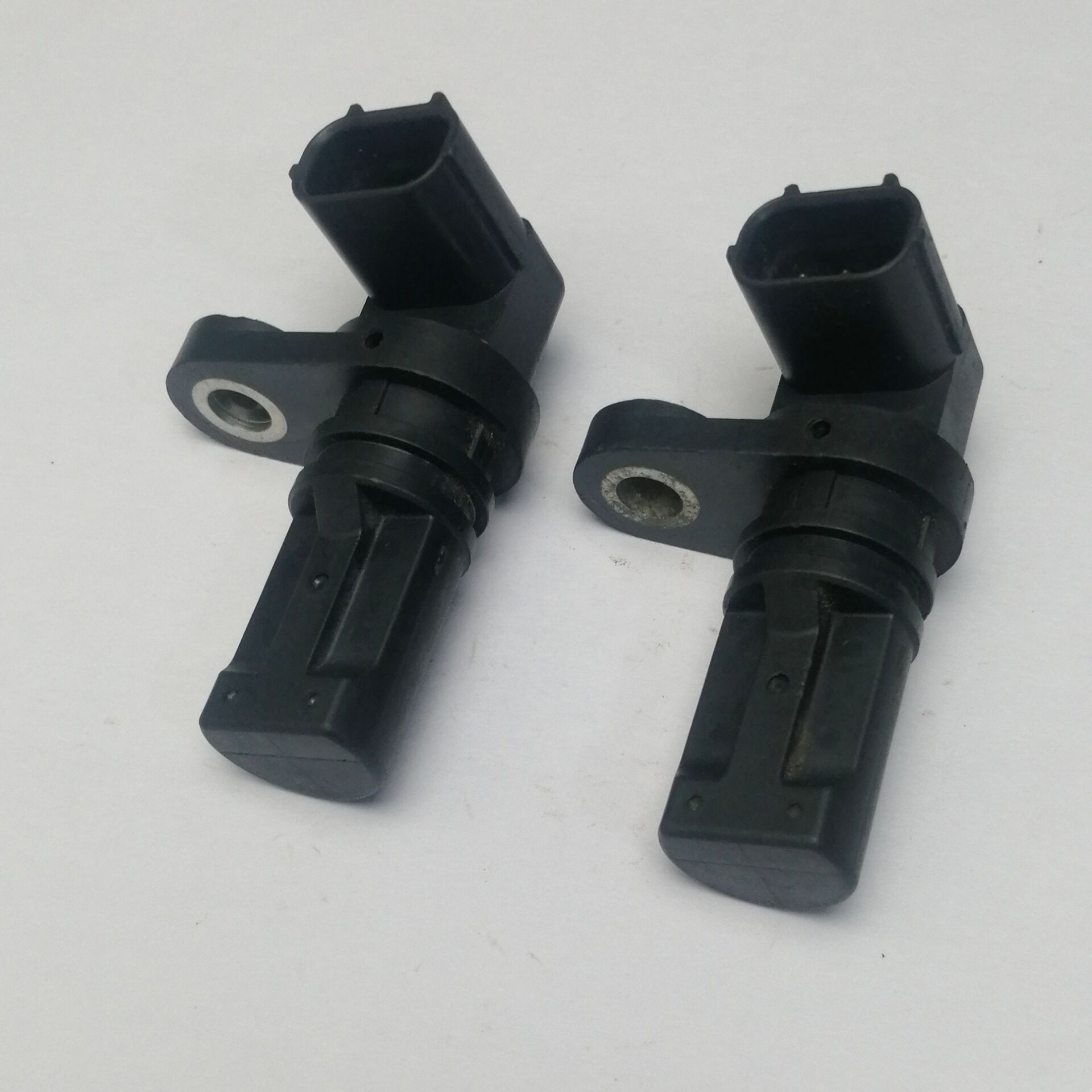 37500-RB0-006适用于本田思域GE FD ZF1.5 1.2L曲轴位置传感器